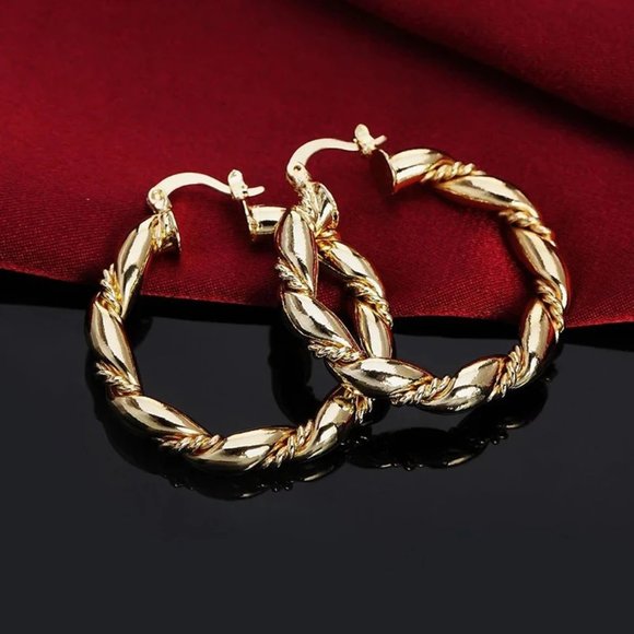 Fine Silver Jewelry - Stunning Rope Design 18k. Gold Over Sterling Silver 35mm Round Hoop Earrings